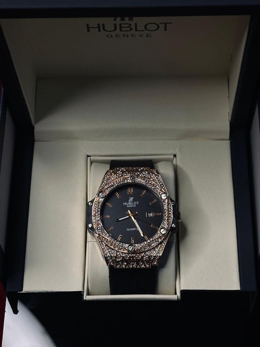 Hublot Classic Fusion Quartz-Diamond-Set Bezel